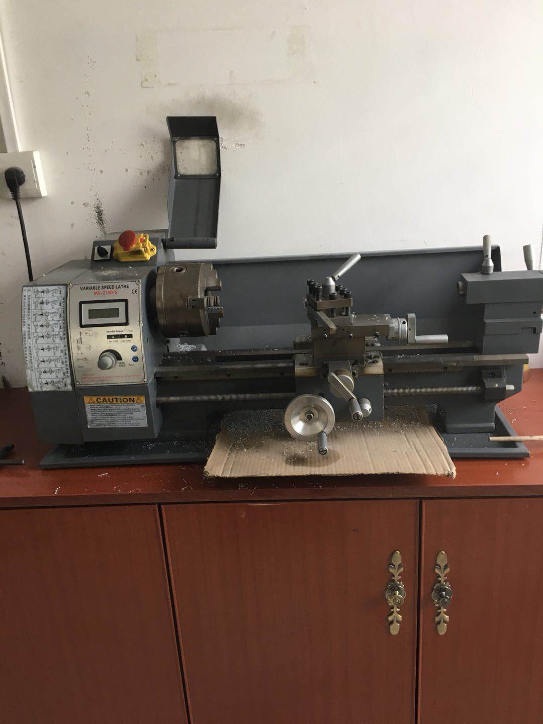 廠房、車(chē)間及辦公室圖片